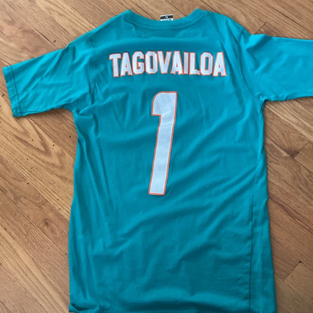Tua Tagovailoa tee shirt size large jersey tee shirt